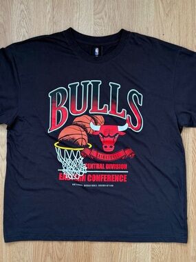 NBA Chicago Bulls Black Tee with Red and White Graphics